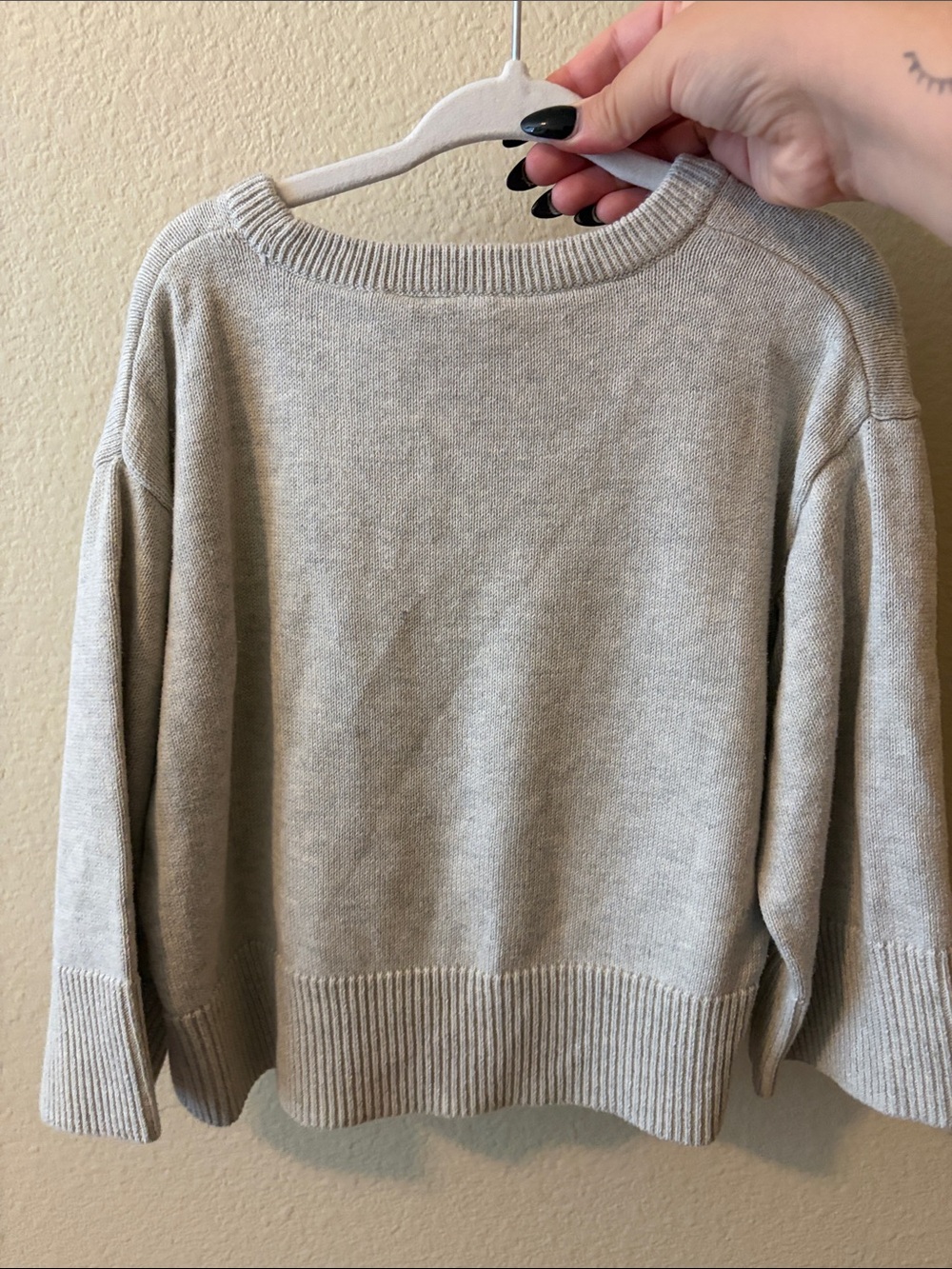 Baby GAP Beige Crewneck Sweater with Red Hooded Bear Motif - Picture 2 of 3